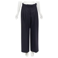 CHANEL  Pantalon à jambes larges plissé noir métallisé avec chaîne avant garnie FR40 M