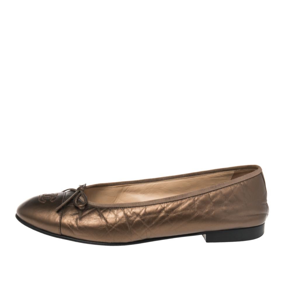 Women's Chanel Metallic Bronze Leather CC Cap Toe Ballet Flats Size 41.5