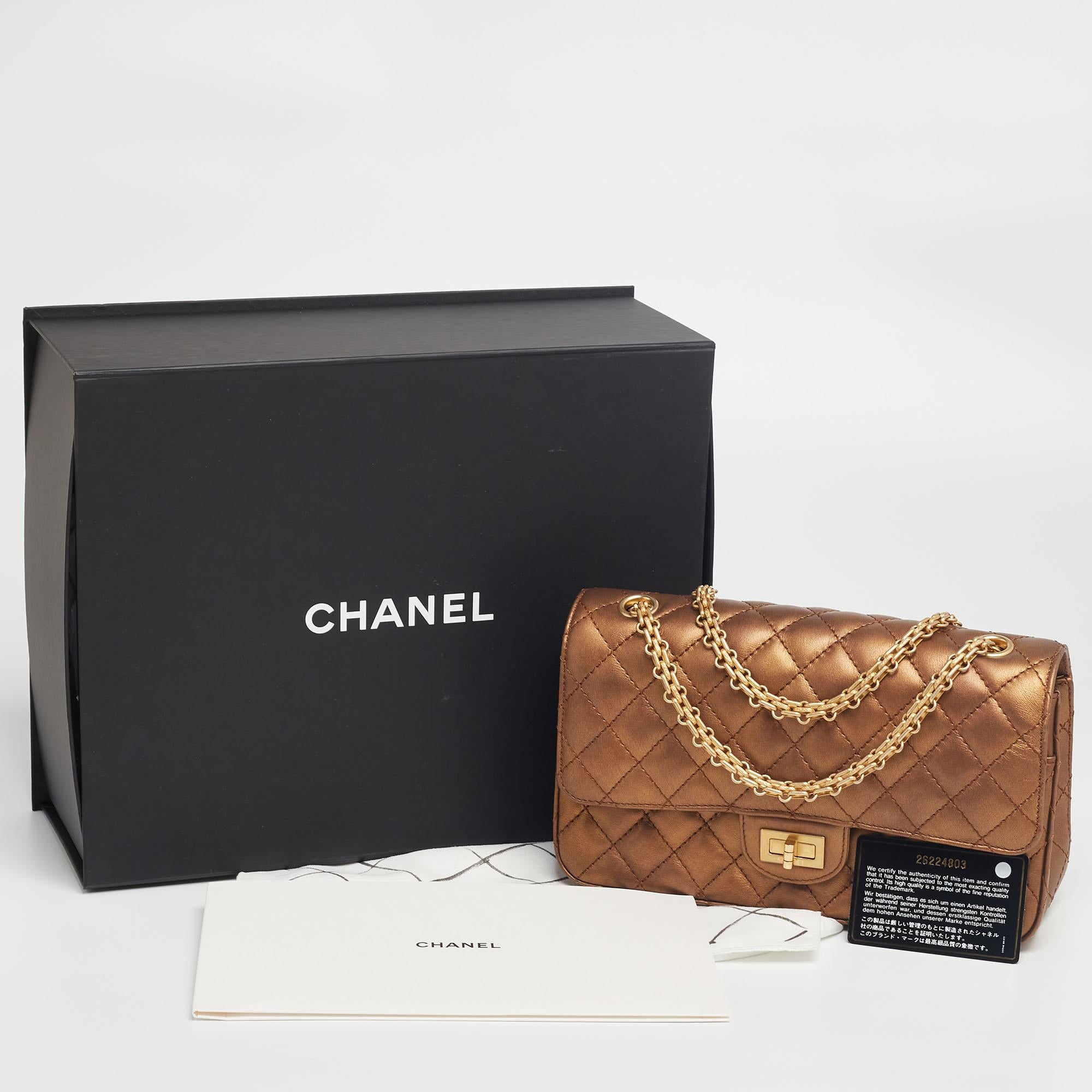 Chanel Metallic Bronze Quilted Leather 2.55 Reissue Classic 225 Flap Bag 5