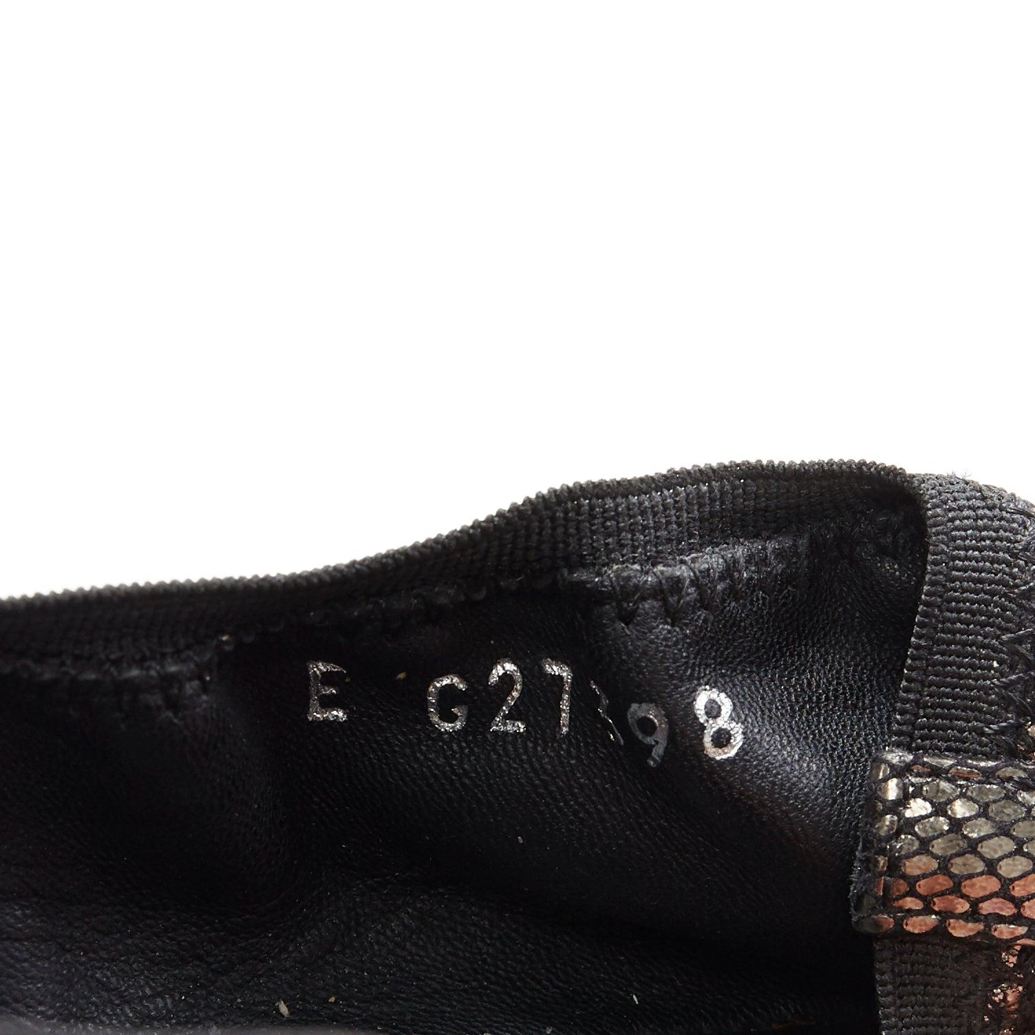 CHANEL rame metallizzato stampa nera elasticizzata ballerine piatte EU36.5C in vendita 5