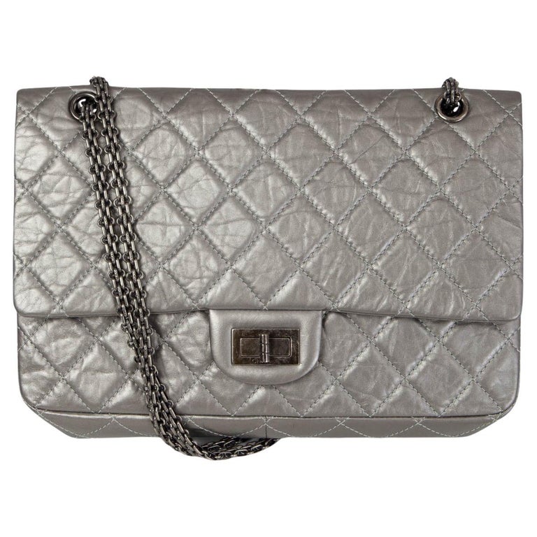 CHANEL metallic dark silver quilted leather 2.55 REISSUE 227 MAXI Handbag  For Sale at 1stDibs