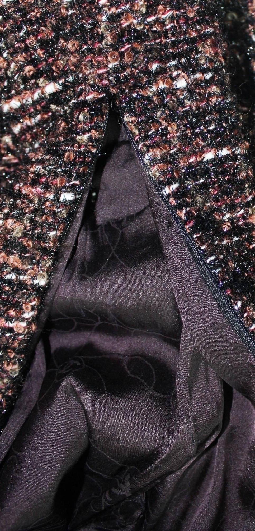 UNWORN Chanel Metallic Fantasy Tweed Sequin Trim Jacket Blazer Skirt Suit 38-40 For Sale 4