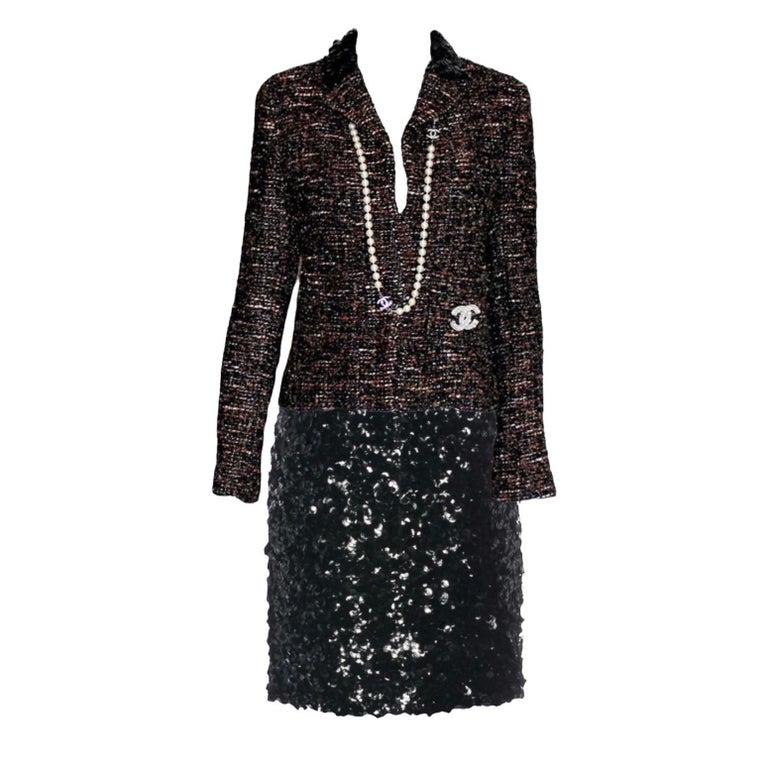 UNWORN Chanel Metallic Fantasy Tweed Sequin Trim Jacket Blazer Skirt Suit  38-40 For Sale at 1stDibs