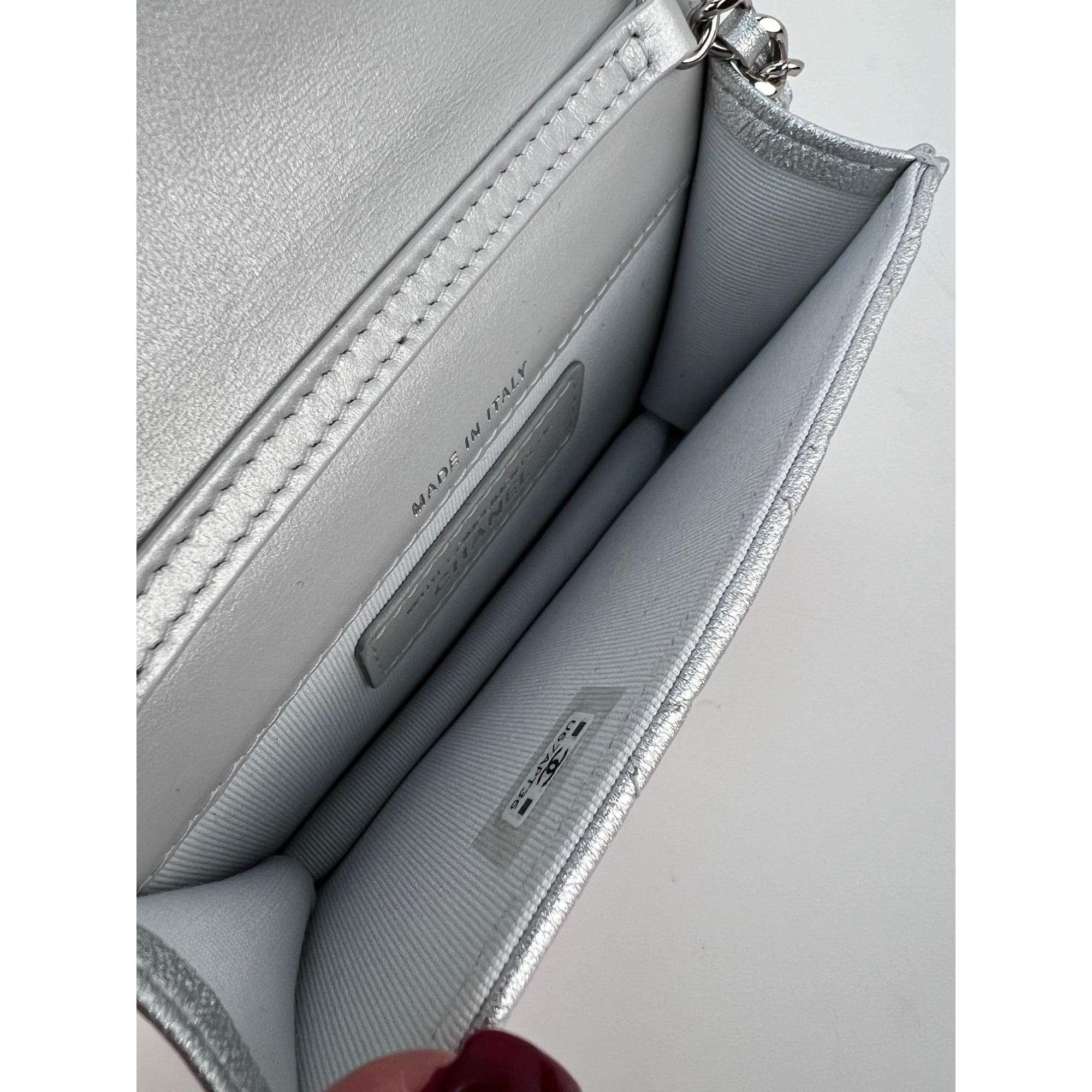 Chanel Metallic Goatskin Quilted Micro Star Flap Waist Belt Shoulder Bag For Sale 5