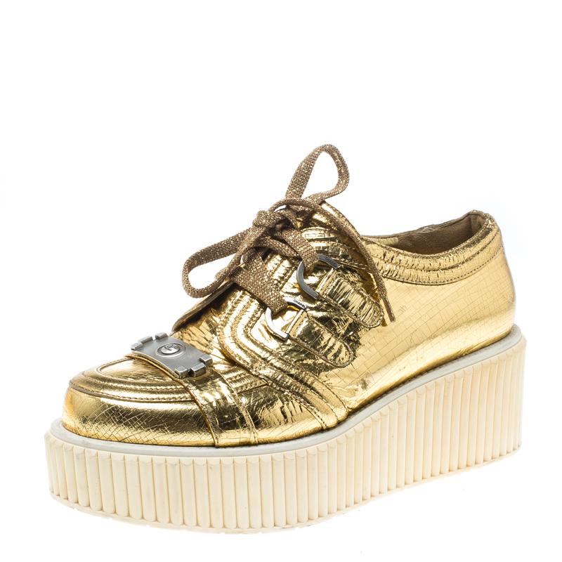 Chanel Metallic Gold Distressed Foil Leather Creepers Platform Sneakers Size 39.
