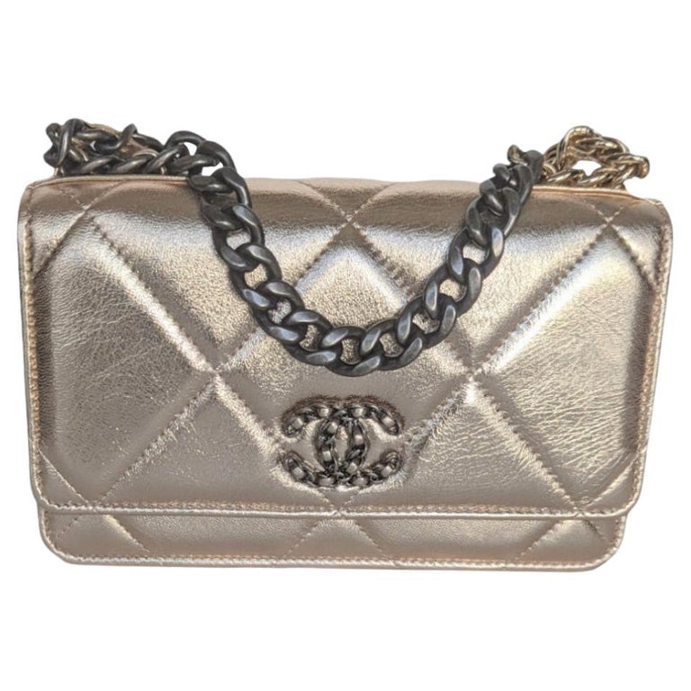 Chanel Metallic Gold Lambskin 19 Wallet On Chain WOC