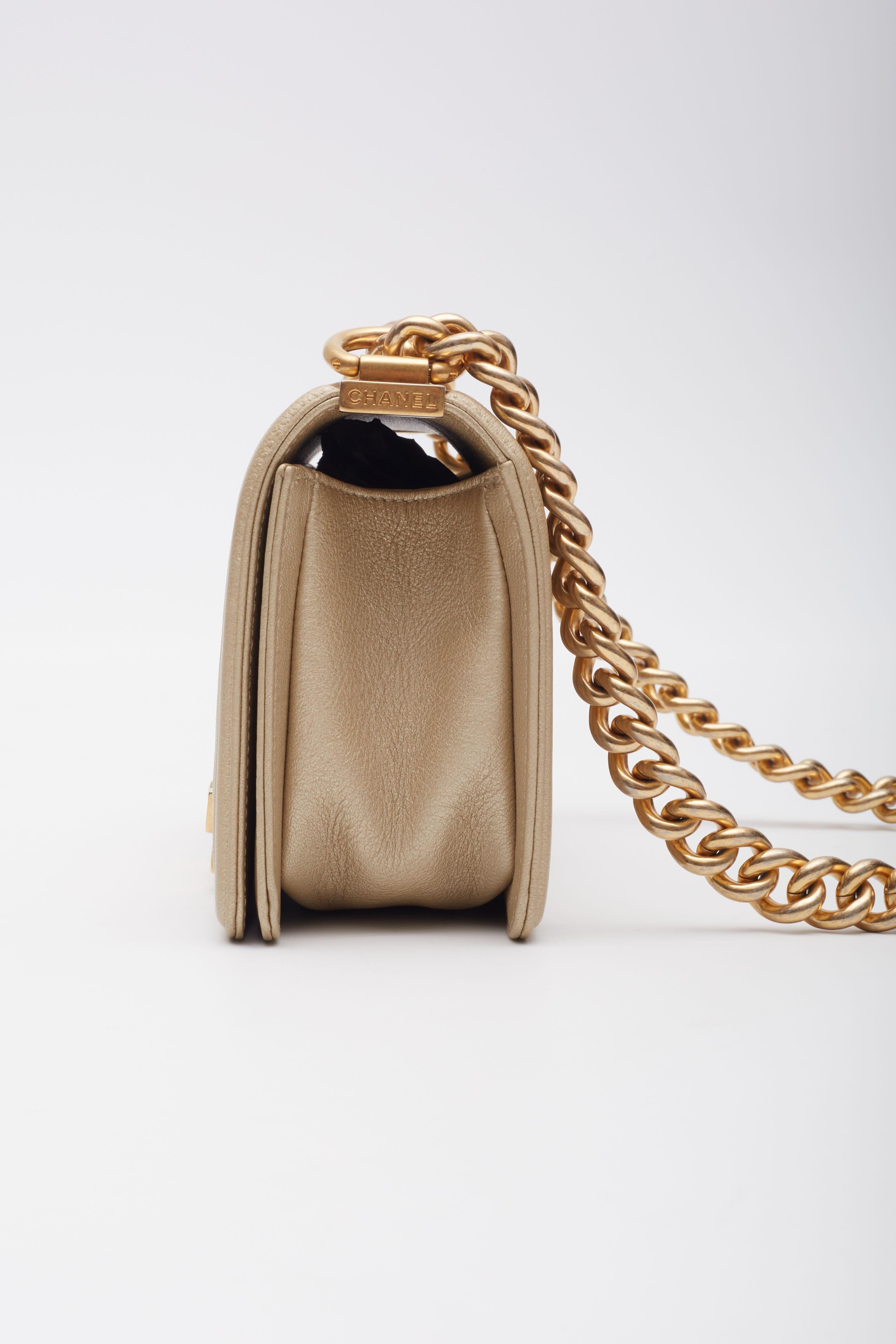 Chanel Metallic Gold Lambskin Small Golden CC Boy Flap Bag In Excellent Condition For Sale In Montreal, Quebec