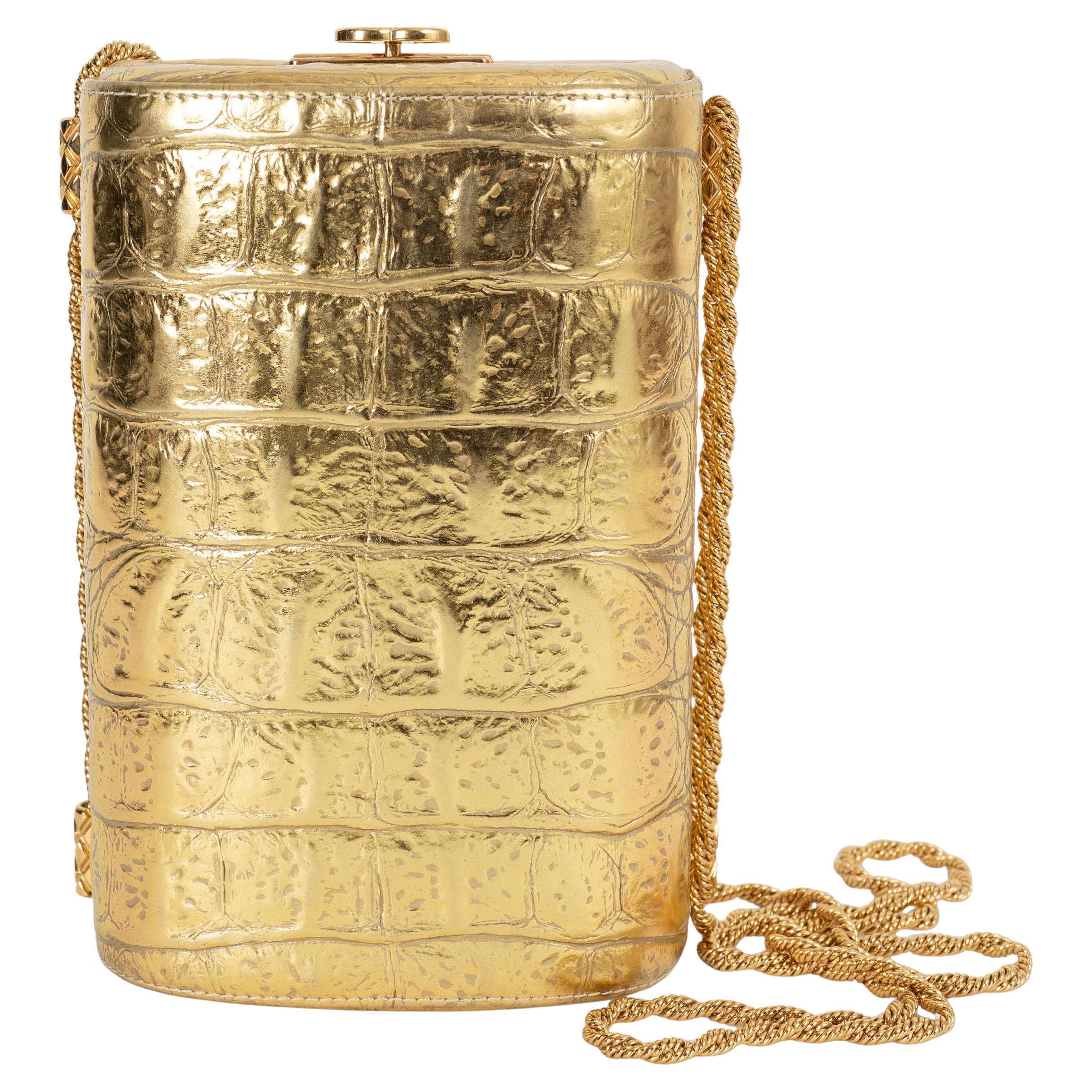 Are Chanel bags heavy?