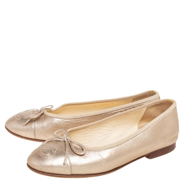 Chanel Metallic Gold Leather CC Cap Toe Bow Ballet Flats Size 35