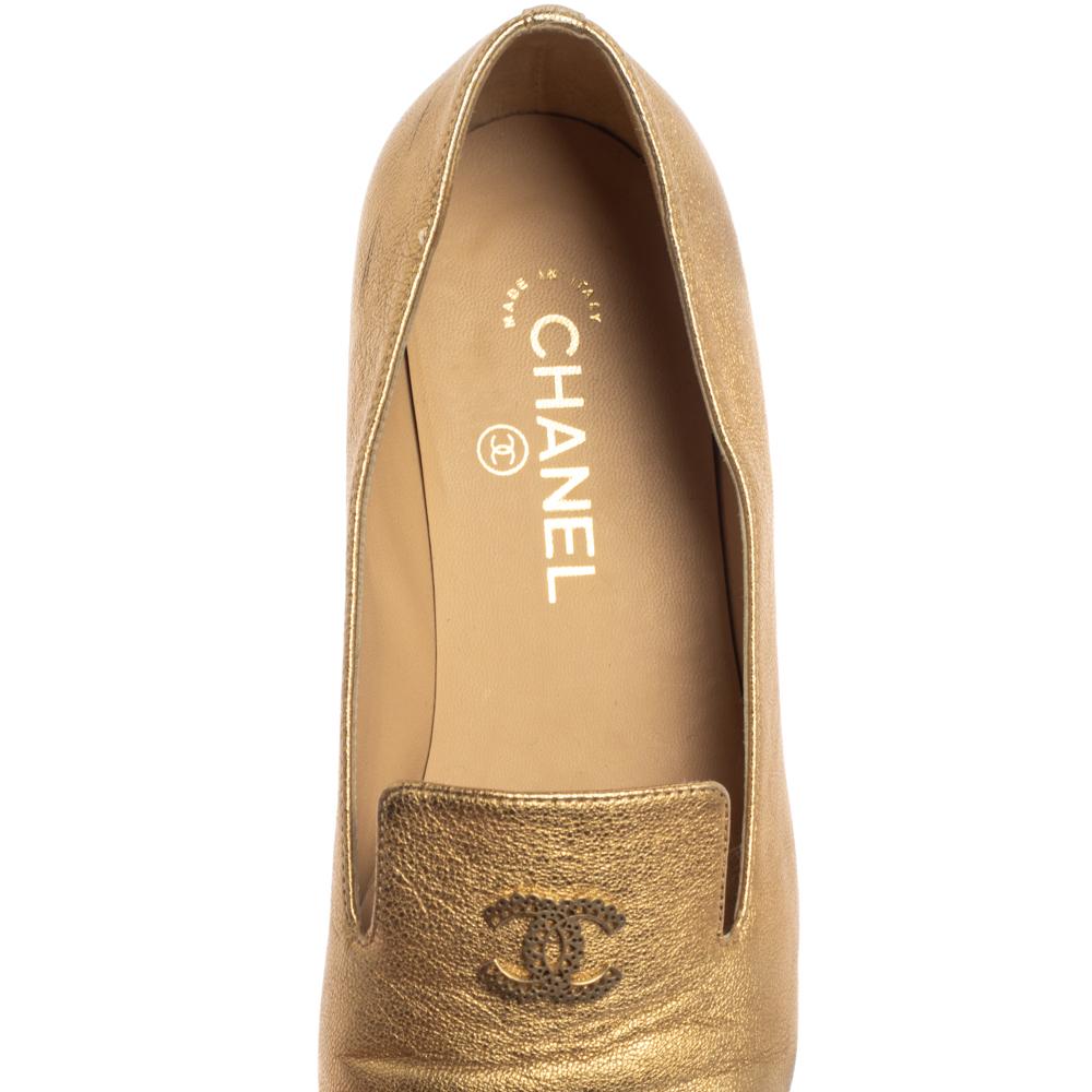 Chanel Metallic Gold Leather CC Embellished Loafers Size 39 1