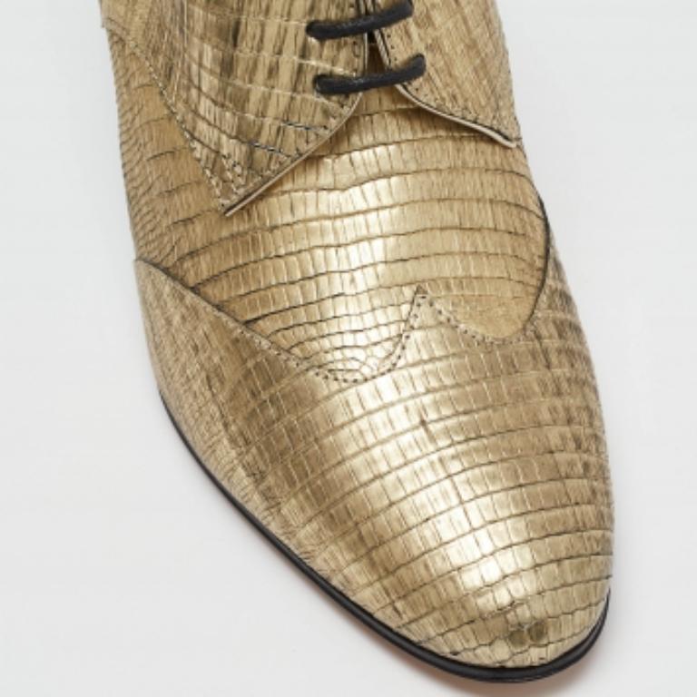 De las mujeres Chanel Botas doradas de lagarto metálico con logotipo CC entrelazado en relieve Talla 39 en venta