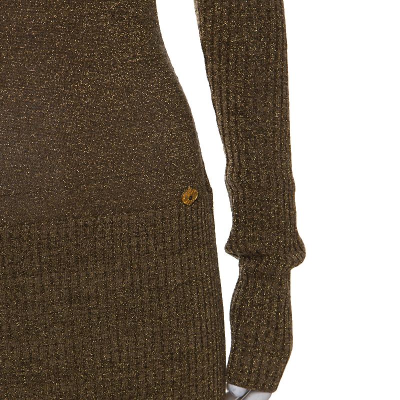 Chanel Metallic Gold Rippe stricken Langarm Pullover Kleid S im Zustand „Gut“ in Dubai, Al Qouz 2