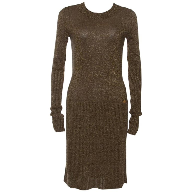 Chanel Metallic Gold Rib Knit Long Sleeve Sweater Dress S at 1stDibs | metallic  sweater dress, sweater metallic dress, black and gold sweater dress