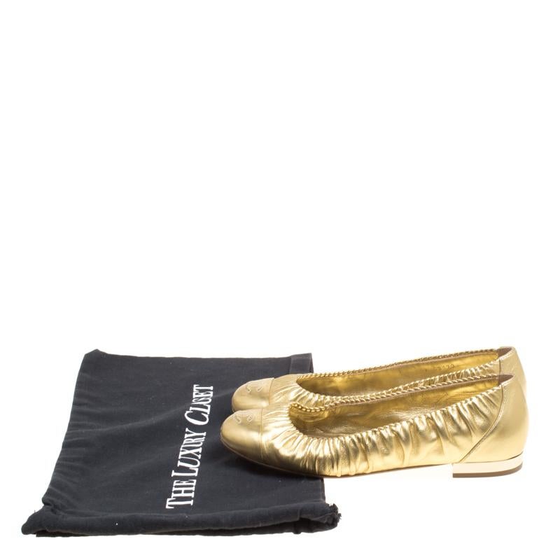Chanel Metallic Gold Ruched Trim CC Ballet Flats Size 38 3