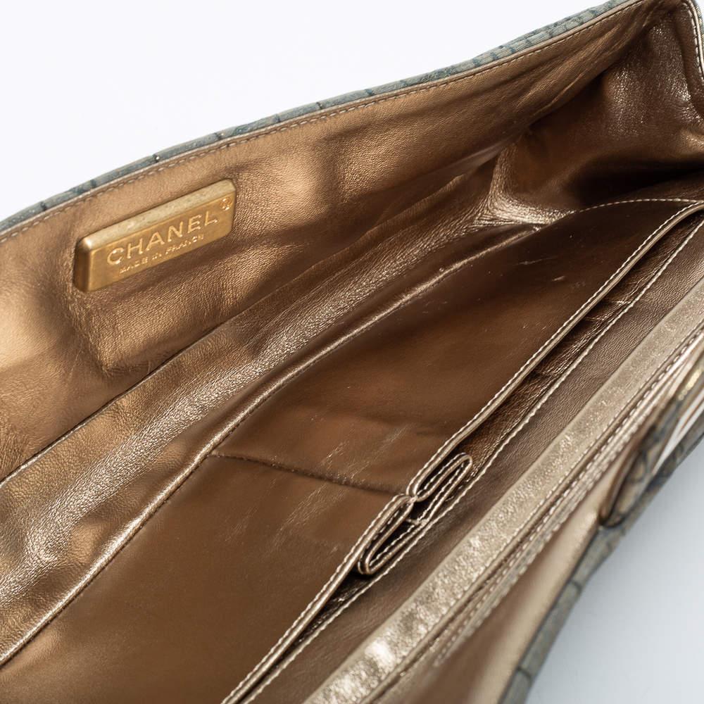 Chanel Metallic Green Croc Embossed Leather Reissue 2.55 East West Chain Clutch 7