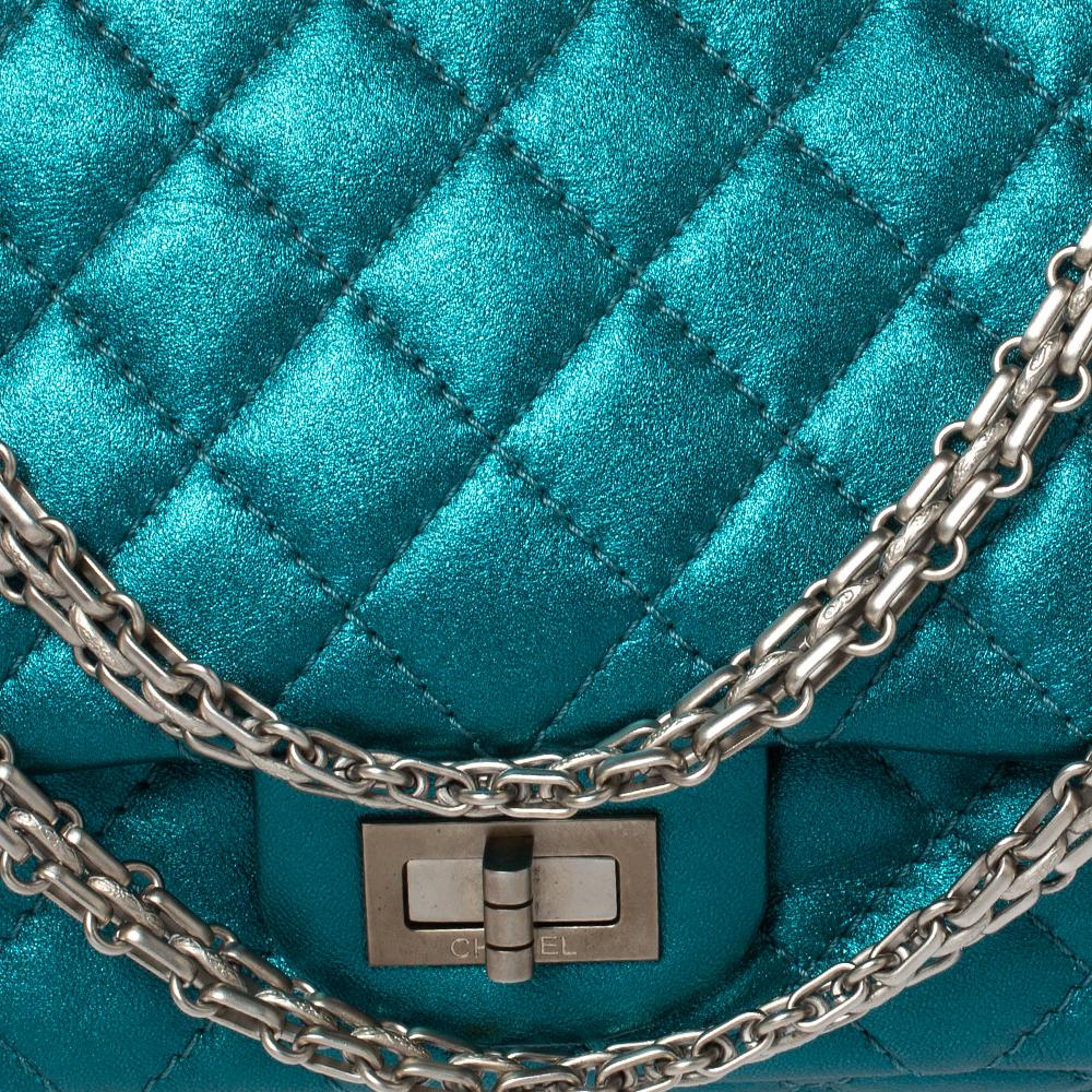 Chanel Metallic Green Quilted Leather Reissue 2.55 Classic 225 Flap Bag 2