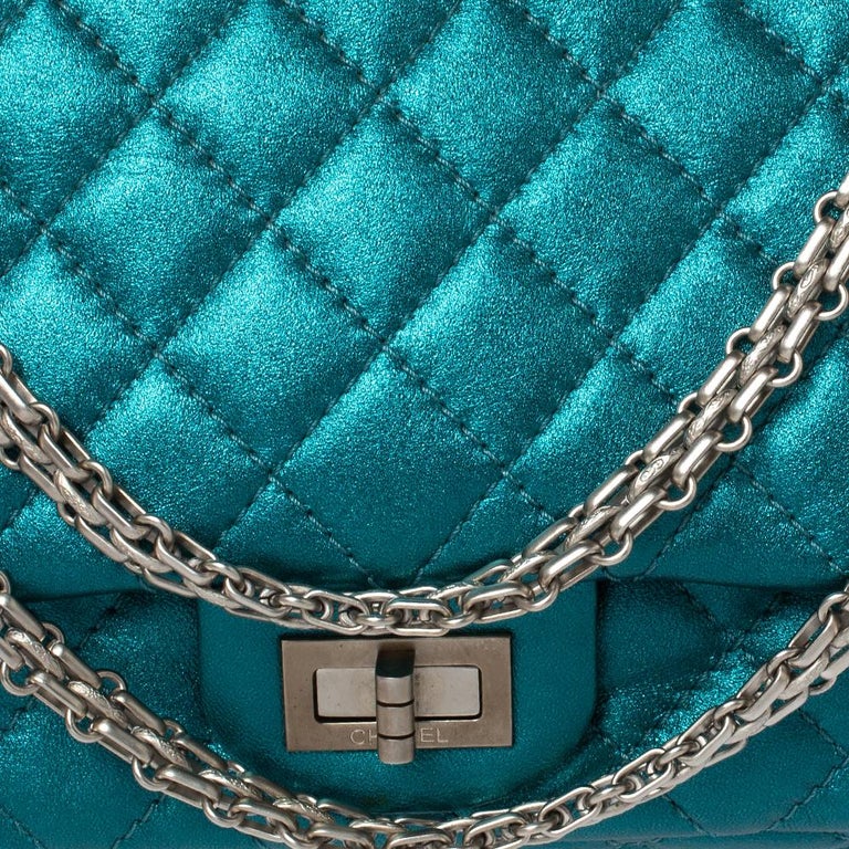 Chanel Metallic Green Quilted Leather Reissue 2.55 Classic 225