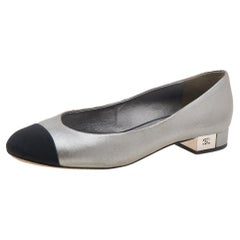 Chanel Metallic Grey/Black Leather And Canvas Ballet Flats Size 36.5