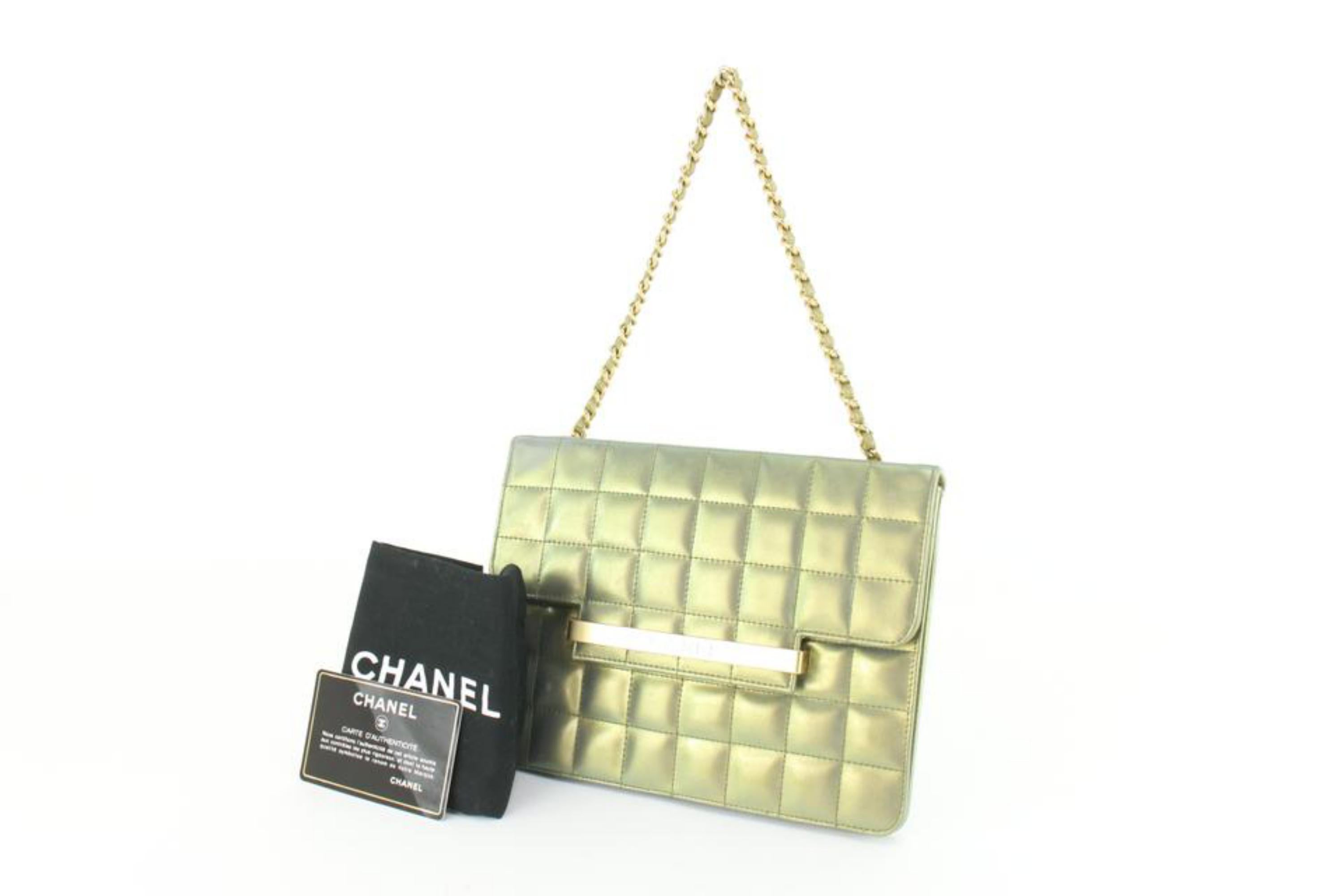 Chanel Metallic Iridescent Chocolate Bar Quilted Leather Shoulder 82cc826s For Sale 5