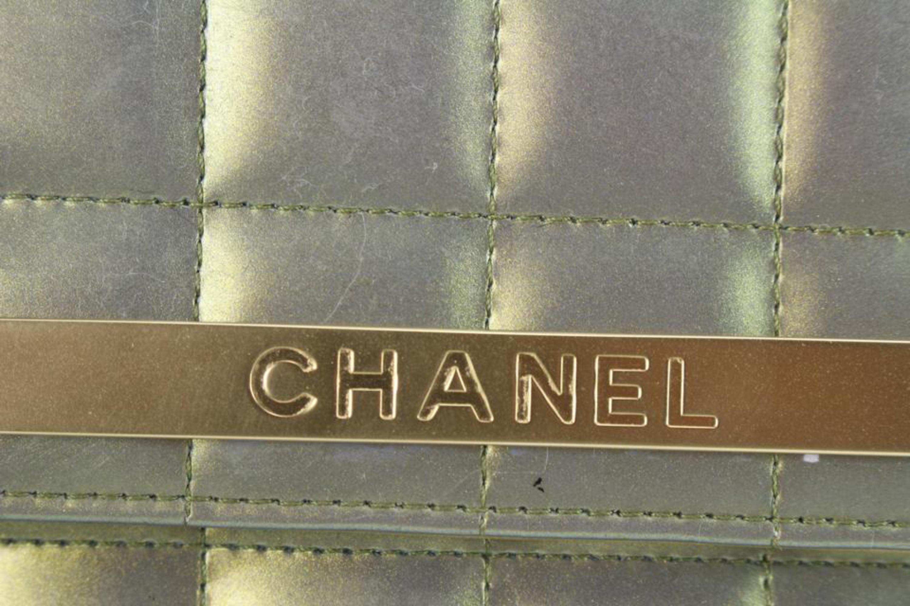 Beige Chanel Metallic Iridescent Chocolate Bar Quilted Leather Shoulder 82cc826s For Sale