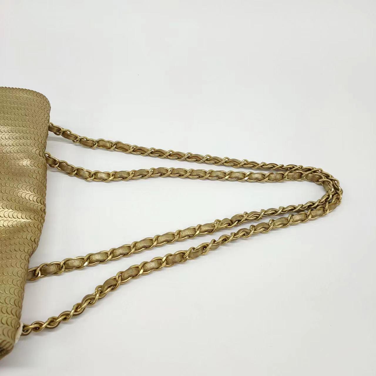 Chanel Metallic Lambskin Laser Cut Medium Gold 2014 Classic Flap Bag en vente 4