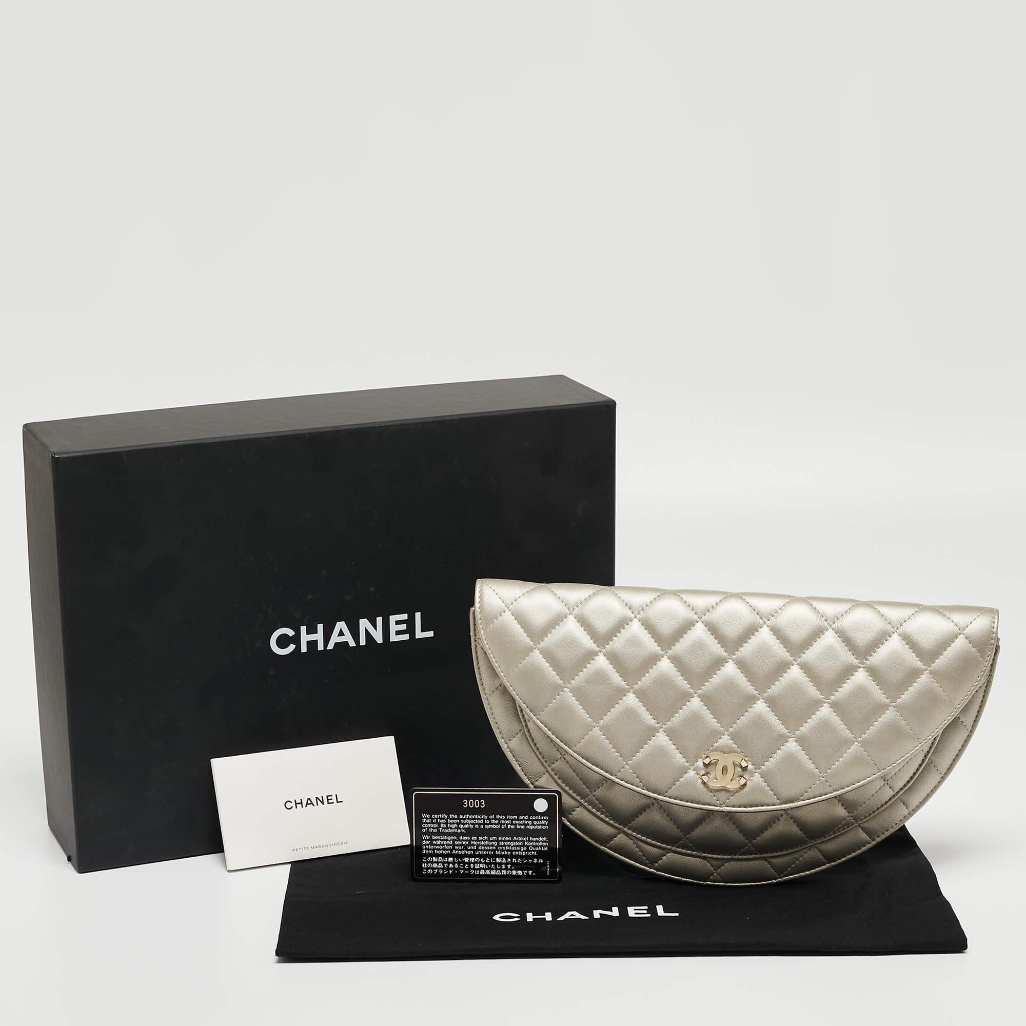 Chanel Metallic Light Gold Quilted Leather Flap Clutch 10