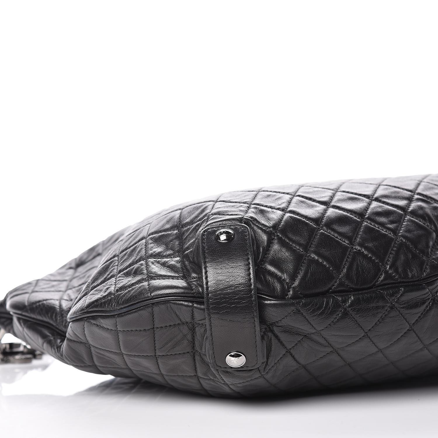 Chanel 2008 Metallic Mesh Soft Quilted Black Lambskin Leather Large Hobo Bag For Sale 8