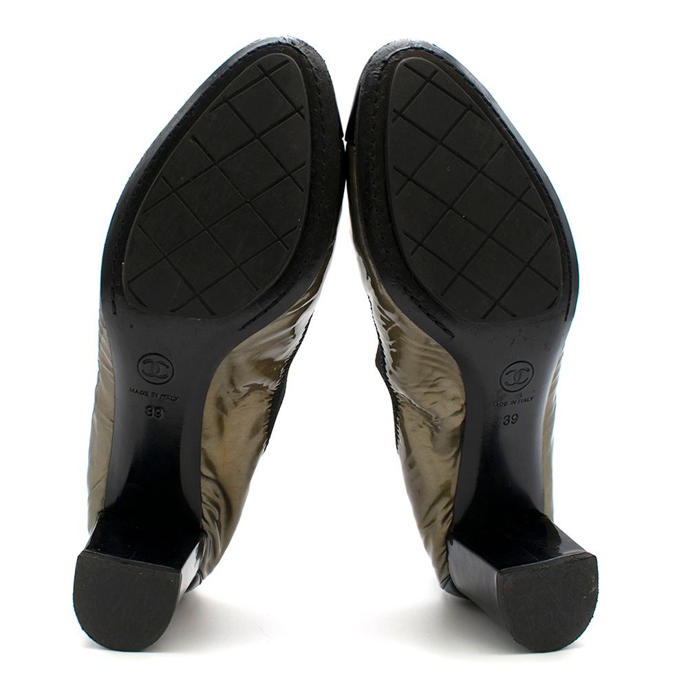 Chanel Metallic Patent Elastic Low Heel Pumps - Size 39 For Sale 4
