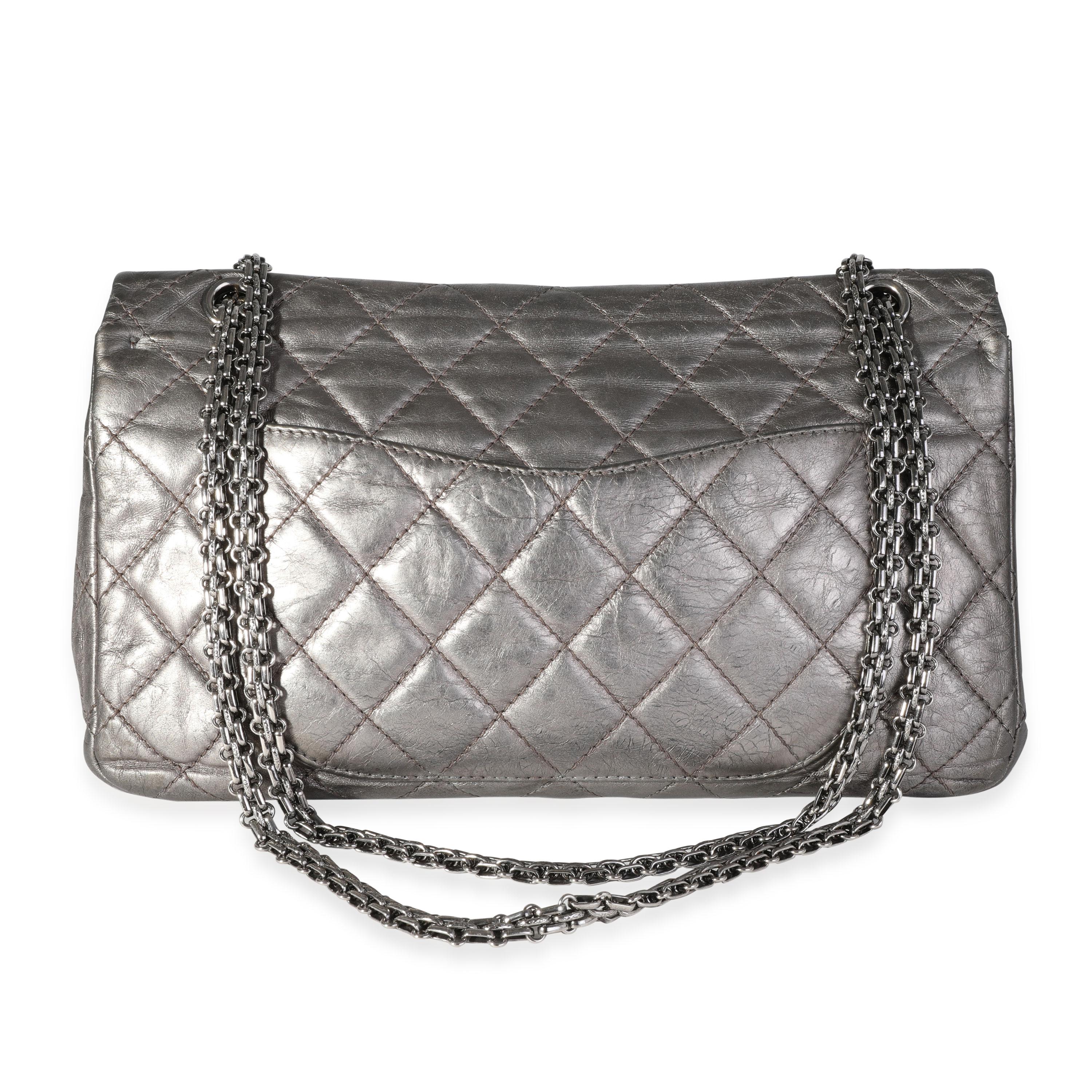 Chanel Metallic Pewter Crinkle Lammfell Reissue 2.25 227 Tasche mit doppelter Klappe (Grau) im Angebot