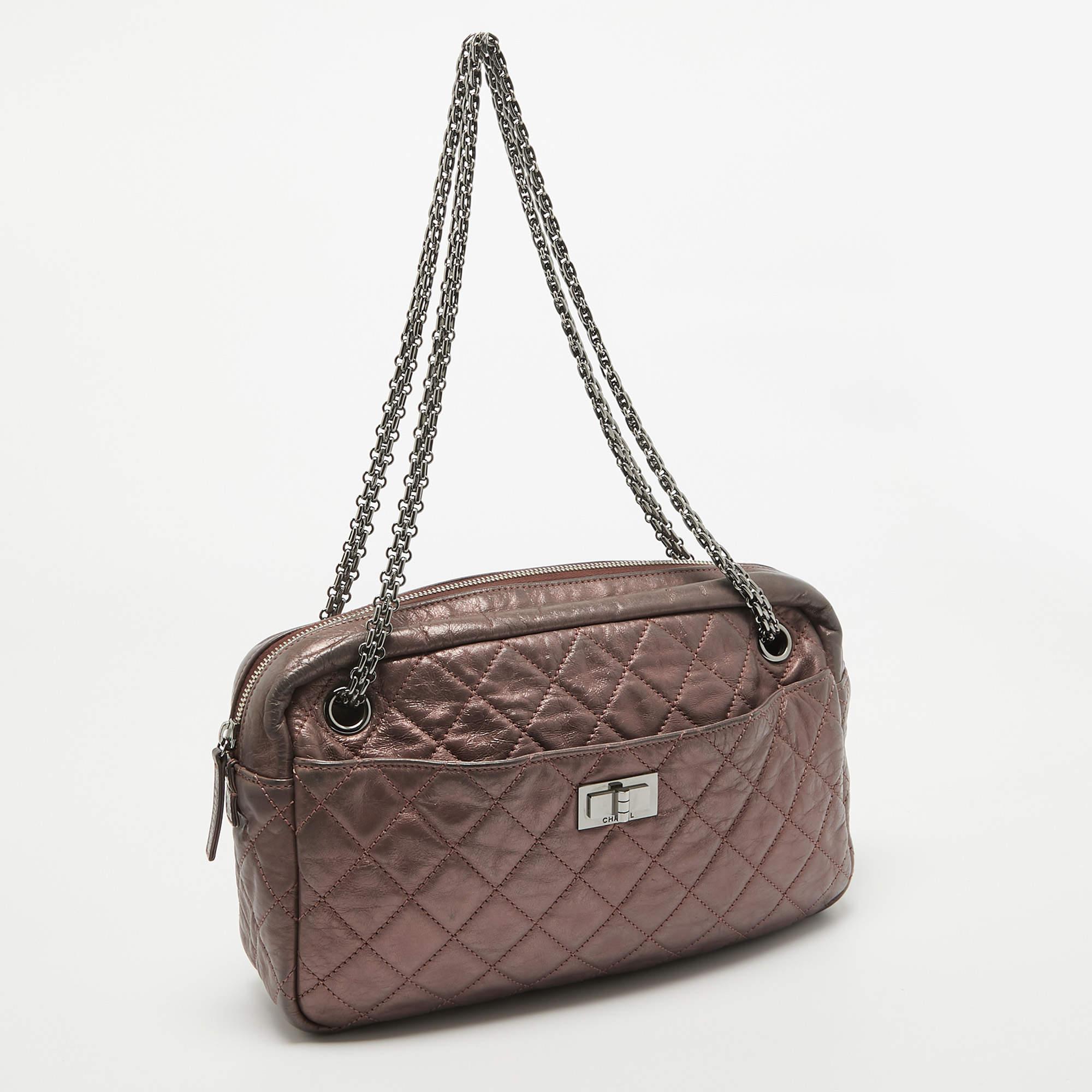 Gray Chanel Metallic Pink Quilted Leather Reissue 2.55 Camera Bag