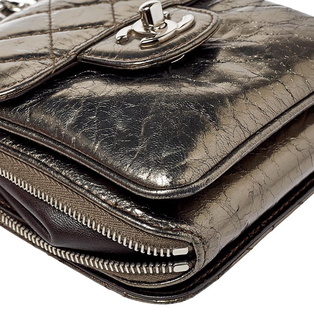 Chanel Metallic gesteppt gealtertes Leder Muscheln Brieftasche auf Kette 2