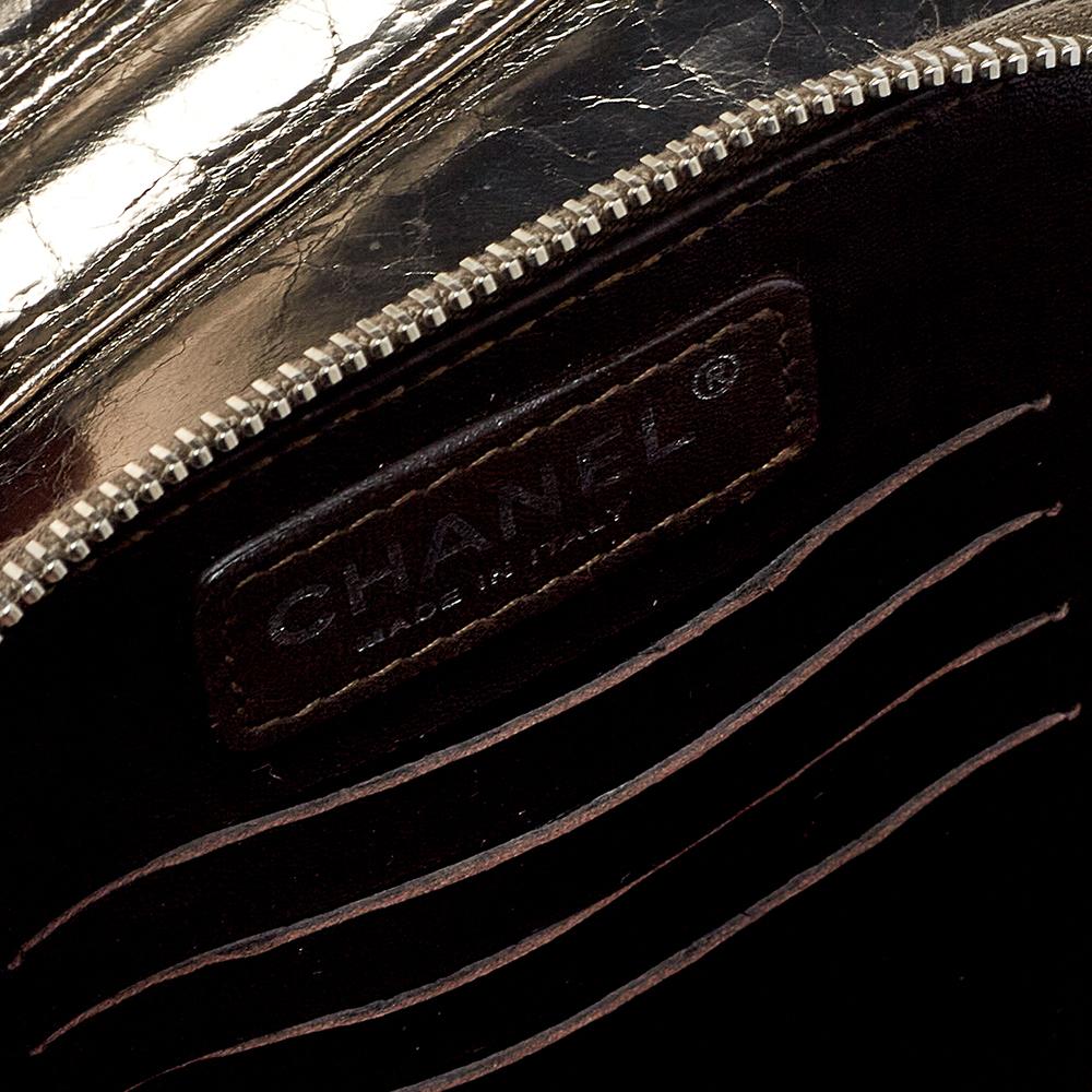 Chanel Metallic gesteppt gealtertes Leder Muscheln Brieftasche auf Kette 3