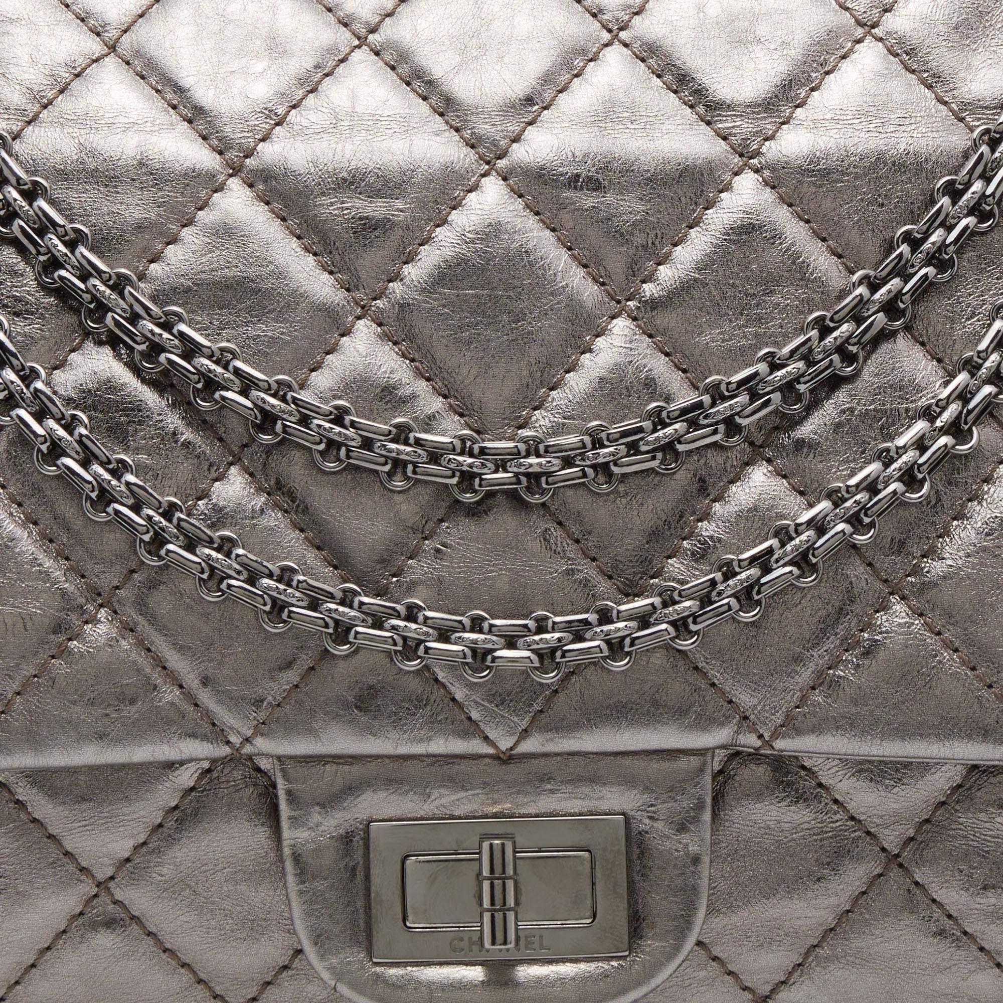 Chanel Metallic Quilted Aged Leather Reissue 2.55 Classic 227 Flap Bag 7