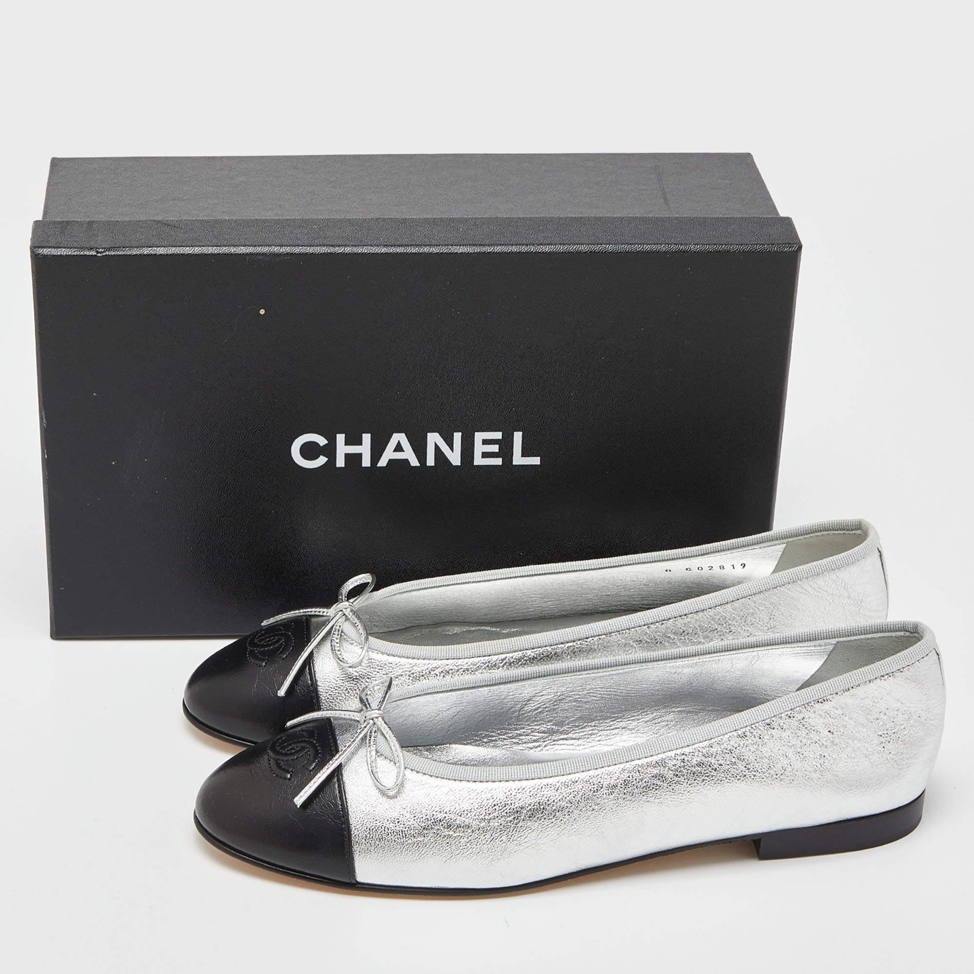 Chanel Metallic Silver/Black Leather CC Bow Cap Toe Ballet Flats  7