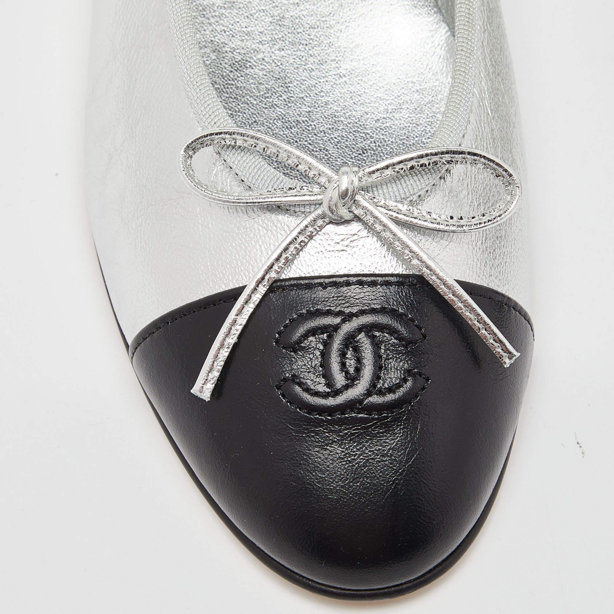 Chanel Metallic Silver/Black Leather CC Bow Cap Toe Ballet Flats  1