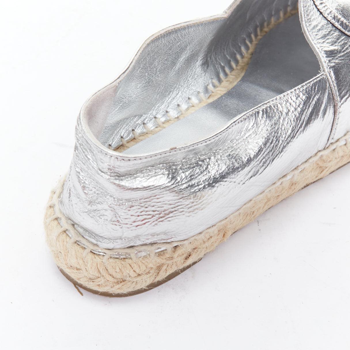 CHANEL metallic silver laminated goatskin CC logo jute espadrilles EU38 For Sale 3