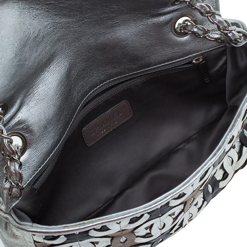 Chanel Metallic Silver Leather CC Cutout Flap Handbag 2