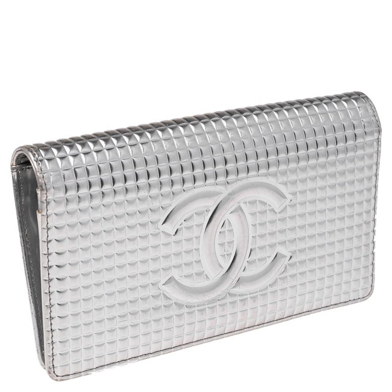 Chanel Metallic Silver Micro Chocolate Bar Leather CC Bifold Long Wallet at  1stDibs