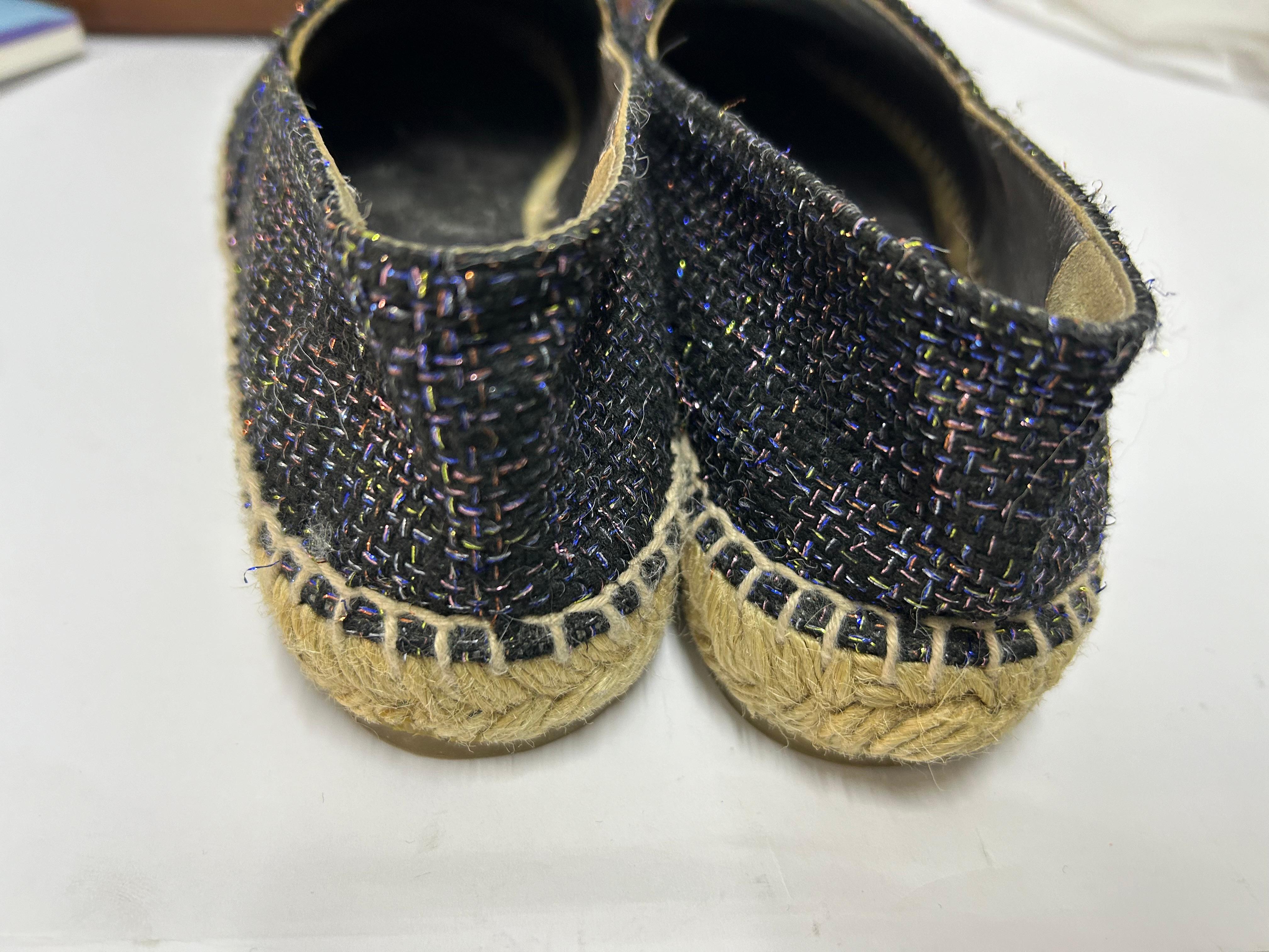 Chanel Metallic Tweed and CC Cap Toe Espadrilles Size EU 36 For Sale 5