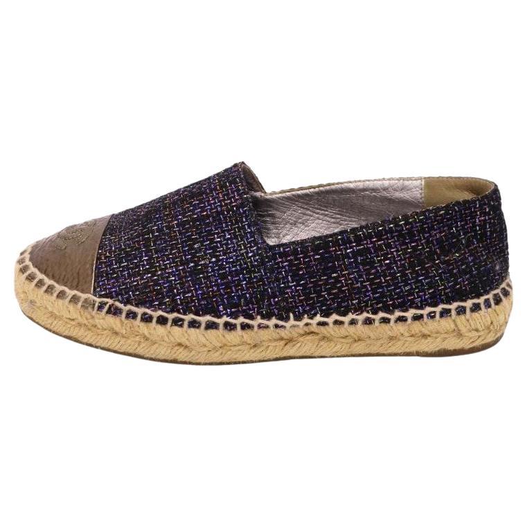 Chanel Metallic Tweed and CC Cap Toe Espadrilles Size EU 36 For Sale