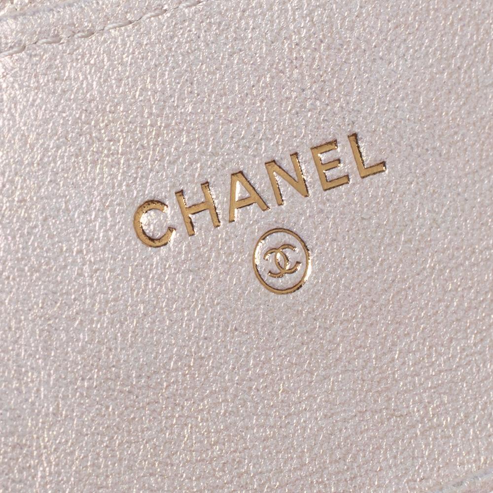 Chanel Metallic White Leather Card Holder with Chain 6