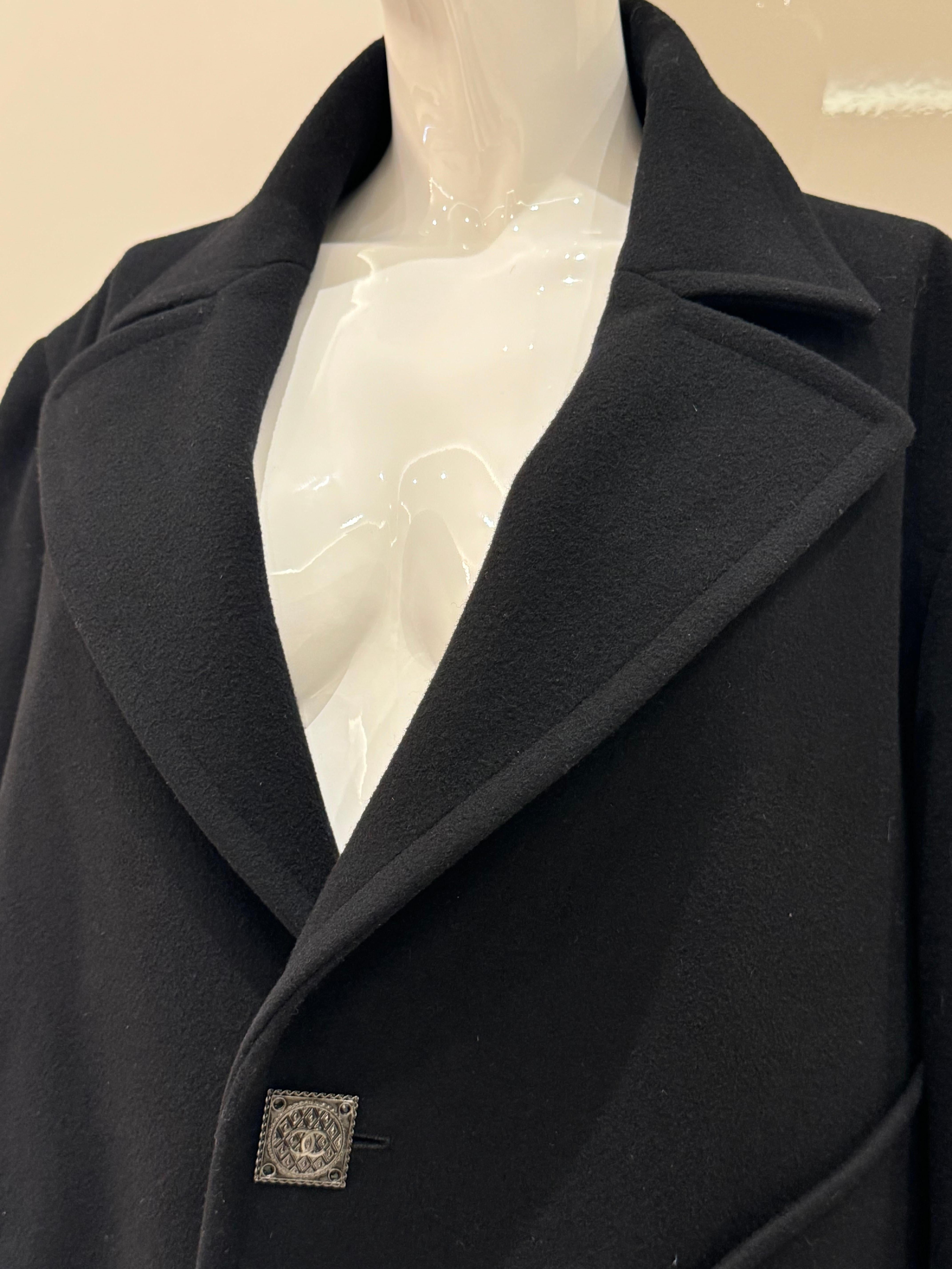 Chanel métiers d'art Paris Byzance 2011 Défilé manteau en laine noire Excellent état - En vente à PARIS, FR