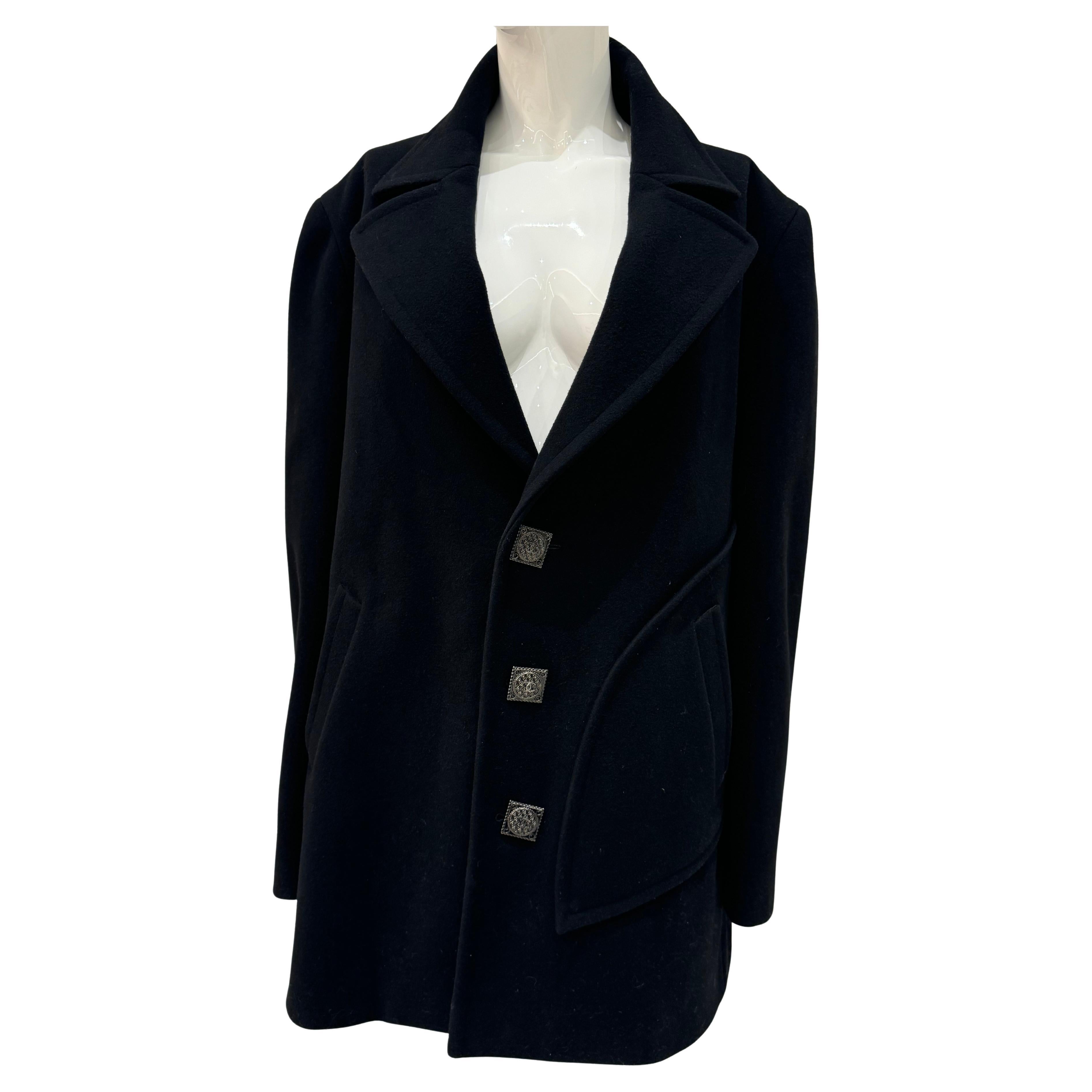 Chanel métiers d'art Paris Byzance 2011 Défilé manteau en laine noire en vente