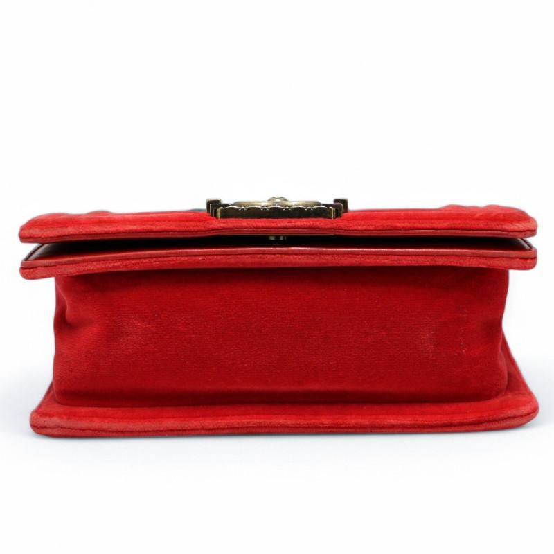 Chanel Metiers d'Art Paris Edimburg Red Boy Bag For Sale 2