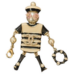 Chanel métiers d’art Paris Hambourg 2018 rare coco sailor doll brooch