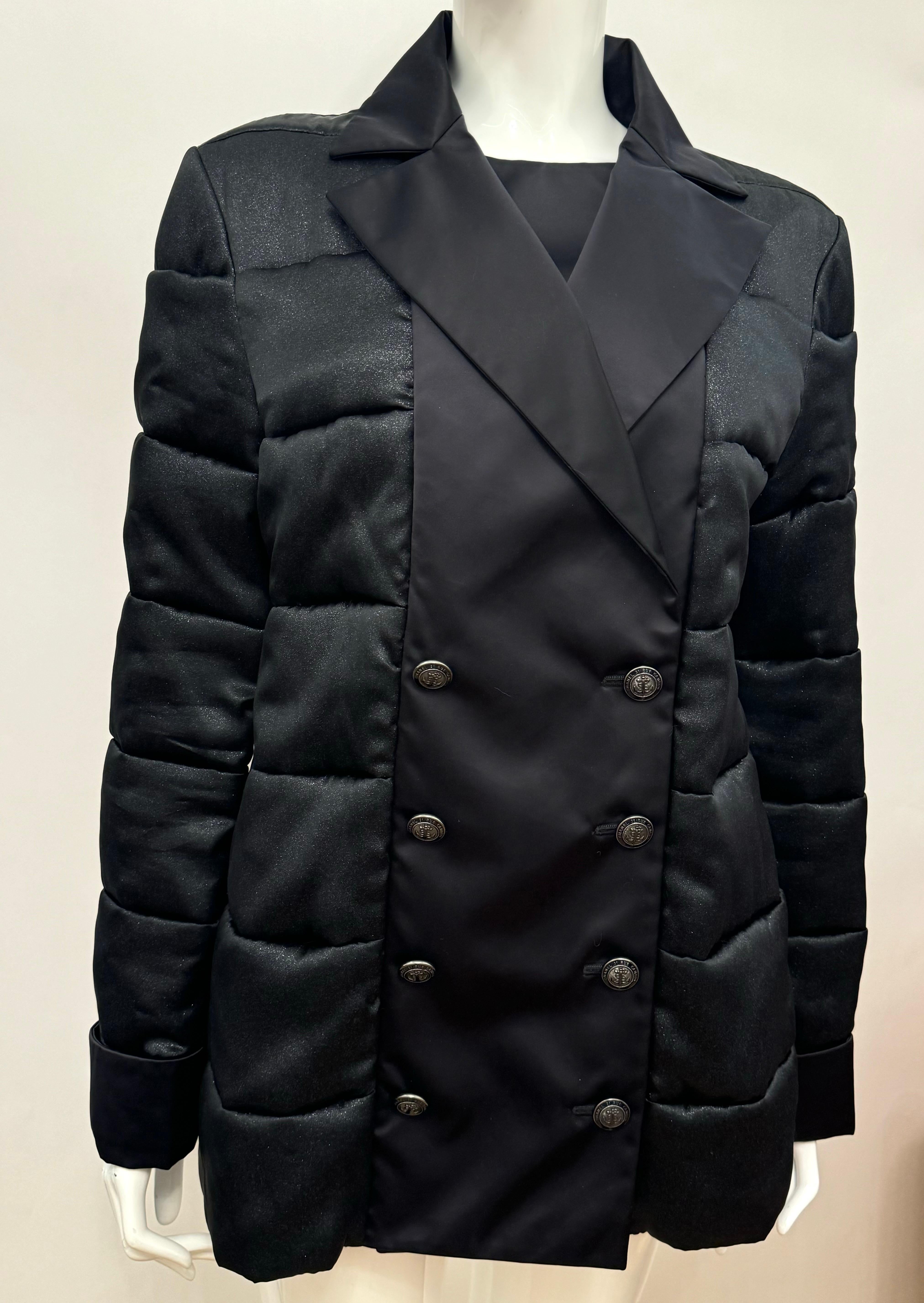 Chanel métiers d’art Paris Hambourg pre fall 2018 puffer jacket anchor buttons For Sale 9