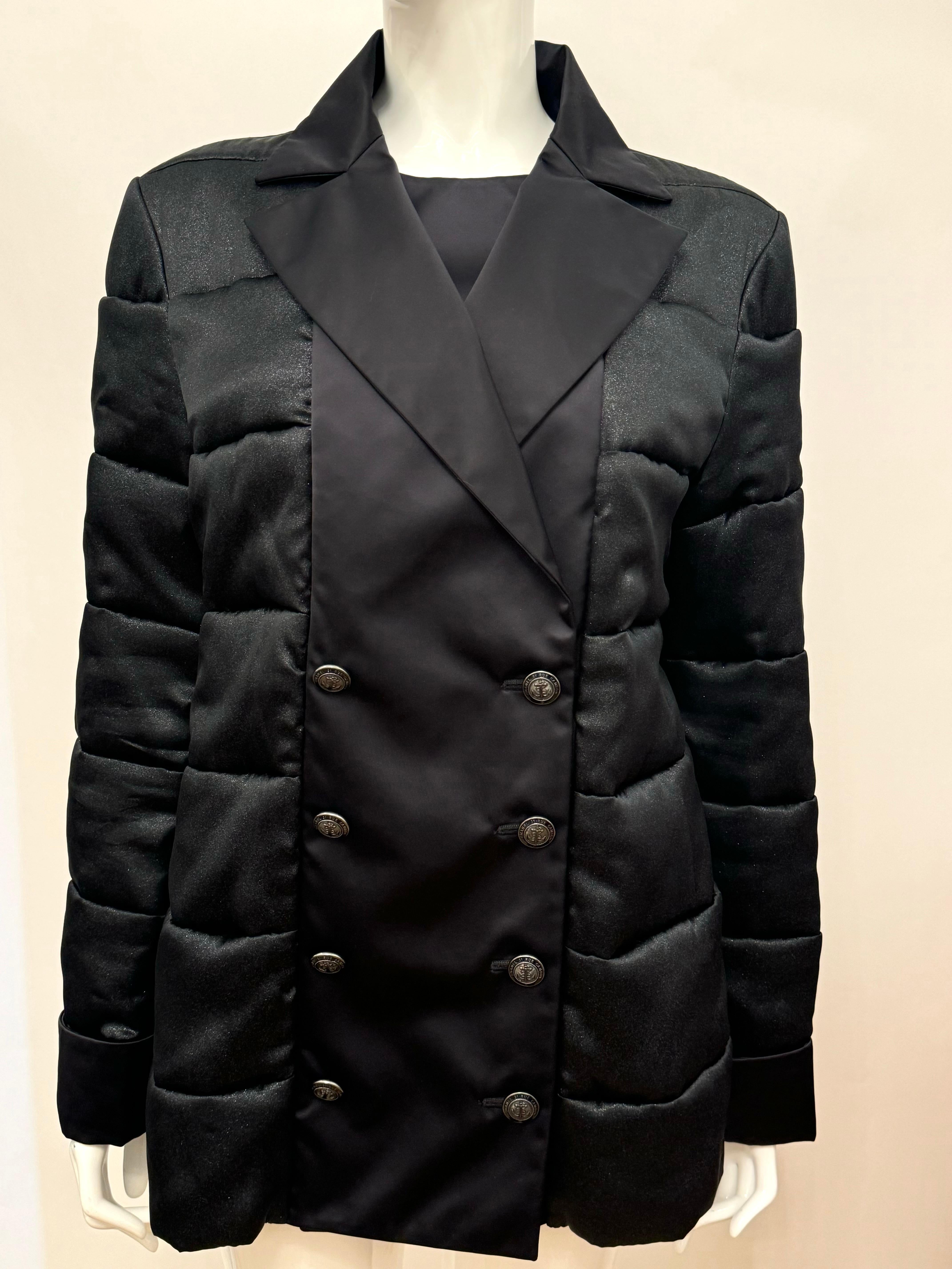 Chanel métiers d’art Paris Hambourg pre fall 2018 puffer jacket anchor buttons For Sale 13