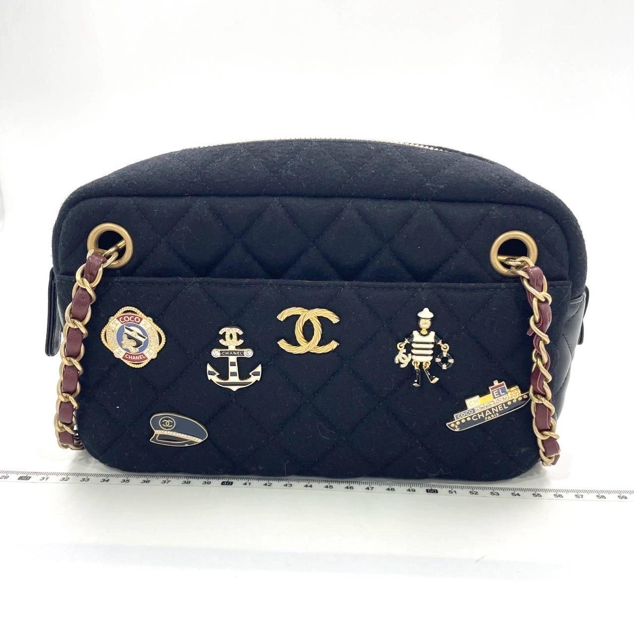 Chanel Métiers d'Art Paris-Hamburg Wool Charms Camera Bag For Sale 3