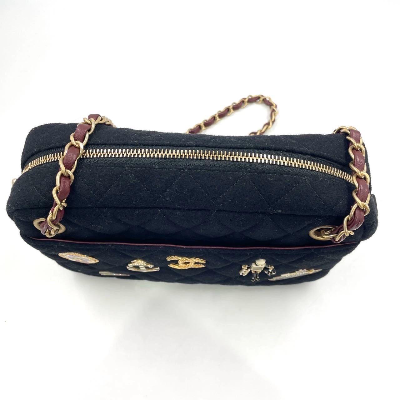Chanel Métiers d'Art Paris-Hamburg Wool Charms Camera Bag For Sale 4
