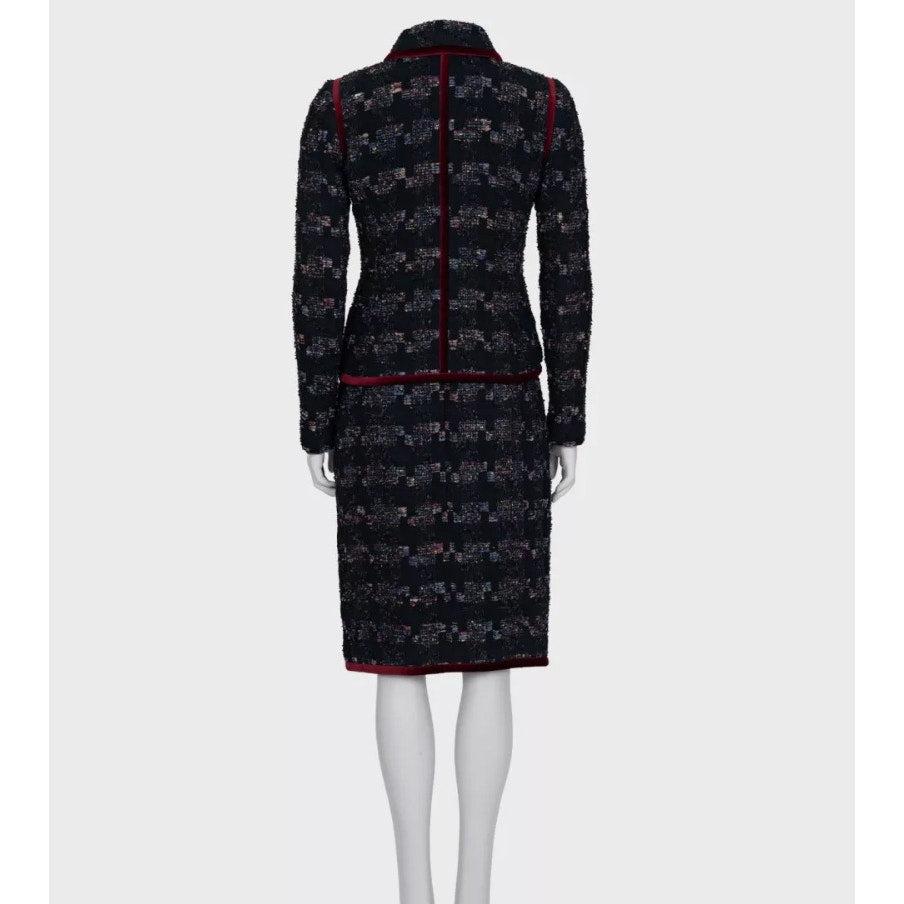 Nero Chanel Métiers d'Art Paris-Moscou Tuta con gonna FR 36 in vendita